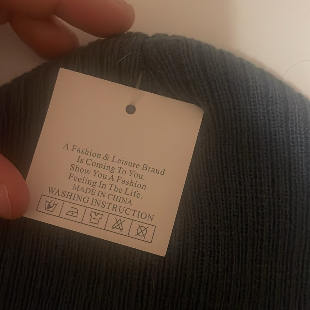 New hat - Picture 2 of 3